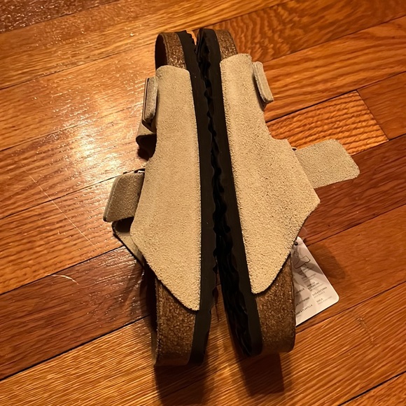 NWT Birkenstock Arizona Soft Footbed Sandals size 8 - Picture 9 of 17